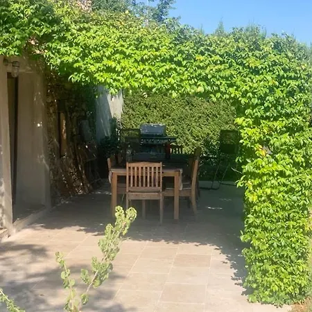 Sleeps 12 Pool Wifi