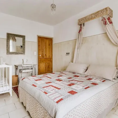 Sleeps 12 Pool Wifi * Cavillargues
