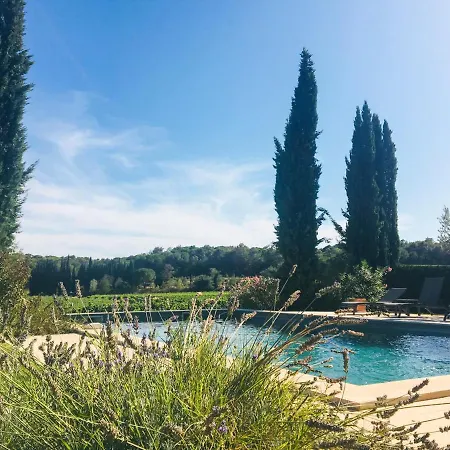 Sleeps 12 Pool Wifi * Cavillargues